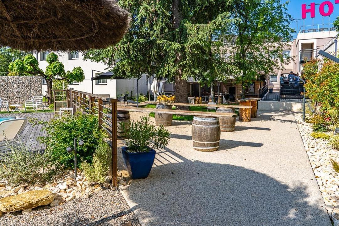 Saint-Paul-lès-Romans Hotel Karene מראה חיצוני תמונה